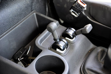 �������ó� ����KL�ؿ� ������ 465���� 6X4 ǣ����(����)(DFH4250D15)ͼƬ