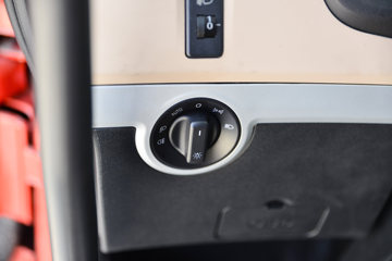 �������ó� ����KL�ؿ� ������ 465���� 6X4 ǣ����(����)(DFH4250D15)ͼƬ