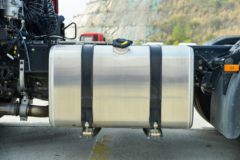 东风商用车 天龙KL重卡 465马力 6X4 AMT自动档危险品牵引车(国六)(液缓)(盘刹)(DFH4250D4)