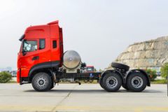 东风商用车 天龙KL重卡 500马力 6X4 LNG自动挡牵引车(国六)(液缓)(DFH4250D13)