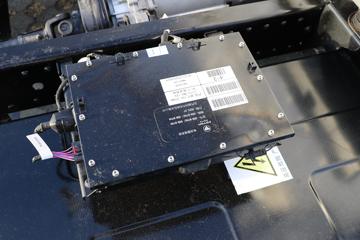 ������� ����EM 4.5T 3.17��˫�Ŵ��綯�����Ῠ100.27kWhͼƬ