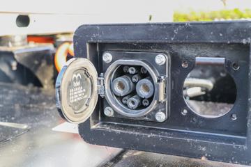 ������� ����EM 4.5T 3.17��˫�Ŵ��綯�����Ῠ100.27kWhͼƬ