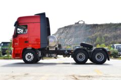 东风商用车 天龙旗舰KX 王者版 530马力 6X4 LNG牵引车(国六)(DFH4250D13) 东风商用车 天龙旗舰KX 王者版 530马力 6X4 LNG牵引车(国六)(DFH4250D13)