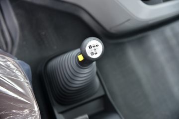 ó 콢KX ߰ 660 6X4 ǣ(ɫ)()(DFH4250C7)ͼƬ