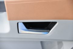 东风商用车 天龙旗舰KX 王者版 660马力 6X4 牵引车(纯蓝色)(国六)(DFH4250C7)