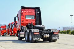 东风商用车 天龙旗舰KX 王者版 600马力 6X4 牵引车(国六)(速比3.42)(带液缓)