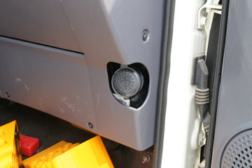 ���� ������� ����� 132���� 3.655�׵��������Ῠ(����)(BJ1041V9JBA-AA1)ͼƬ