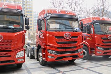 青岛解放 JH5 500马力 6X4 牵引车(CA4251P2K15T1E6A80)