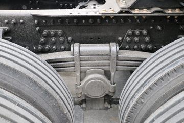 �ൺ��� JH5 500���� 6X4 ǣ����(CA4251P2K15T1E6A80)ͼƬ