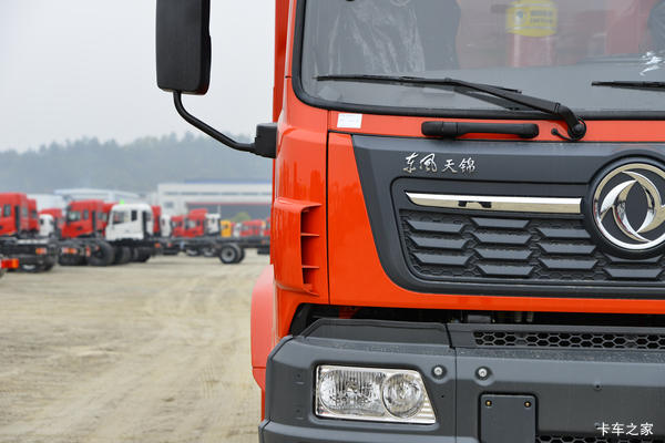 东风商用车 天锦VR重卡 270马力 4X2 5.4米自卸车(轴距4500)(DFH3180B5)