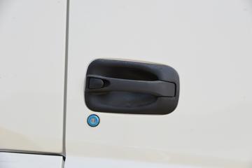 ����ʮͨ ��� 245���� 4X4 4.5����ж��(STQ2186L07Y3E6)ͼƬ