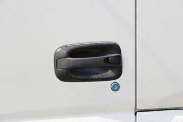 ����ʮͨ ��� 245���� 4X4 4.5����ж��(STQ2186L07Y3E6)ͼƬ