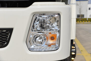 ����ʮͨ ��� 245���� 4X4 4.5����ж��(STQ2186L07Y3E6)ͼƬ