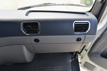 ����ʮͨ ��� 245���� 4X4 4.5����ж��(STQ2186L07Y3E6)ͼƬ