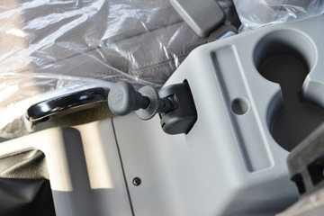 ����ʮͨ ��� 245���� 4X4 4.5����ж��(STQ2186L07Y3E6)ͼƬ