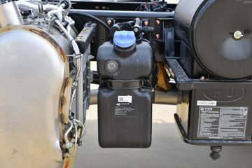 ����ʮͨ ��� 245���� 4X4 4.5����ж��(STQ2186L07Y3E6)ͼƬ