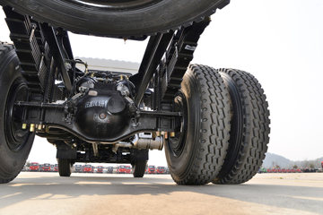 ����ʮͨ ��� 245���� 4X4 4.5����ж��(STQ2186L07Y3E6)ͼƬ