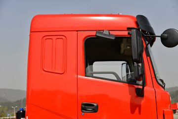 ����ʮͨ ��� 270���� 6X2 6.8����ж��(����)(STQ3256L15Y4D6)ͼƬ