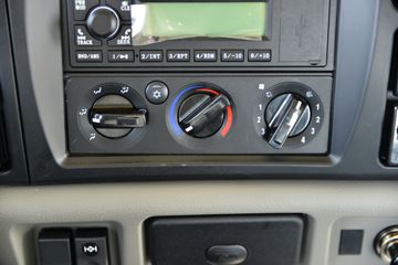 ����ʮͨ ��� 270���� 6X2 6.8����ж��(����)(STQ3256L15Y4D6)ͼƬ