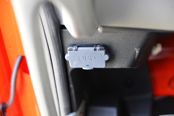 ����ʮͨ ��� 270���� 6X2 6.8����ж��(����)(STQ3256L15Y4D6)ͼƬ