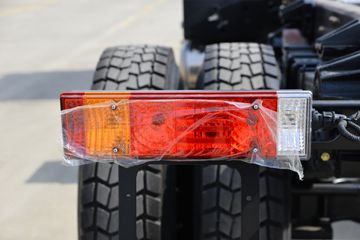 ����ʮͨ ��� 270���� 6X2 6.8����ж��(����)(STQ3256L15Y4D6)ͼƬ