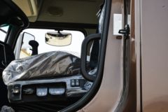 三环十通 昊龙 舒适版 270马力 8X2 9.6米仓栅式载货车(STQ5312CCYA6)