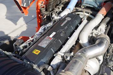 �й����� �ǵ¿�SITRAK G7S�ؿ� 610���� 6X4 AMT�Զ���ǣ����(��Һ��)ͼƬ