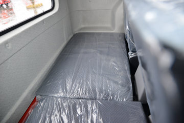 ����ʮͨ ��� 270���� 6X4 �泵�������䳵(ʮͨ��)(STQ5248JSQS6)ͼƬ