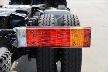 ����ʮͨ ��� 220���� 6X2 ƽ�����䳵(STQ5245TPBD6)ͼƬ