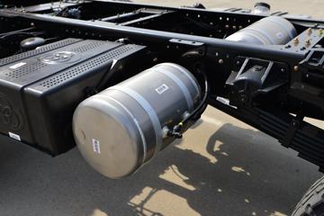 ����ʮͨ ��� 220���� 6X2 ƽ�����䳵(STQ5245TPBD6)ͼƬ