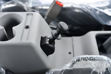 ����ʮͨ ��� 270���� 6X4 �泵�������䳵(ʮͨ��)(STQ5248JSQS6)ͼƬ