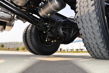 ����ʮͨ ��� 220���� 6X2 ƽ�����䳵(STQ5245TPBD6)ͼƬ