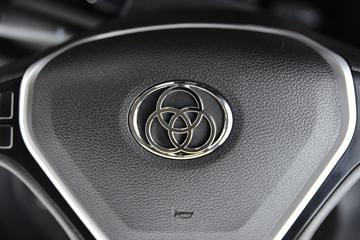 ����ʮͨ ��� 270���� 6X4 �泵�������䳵(ʮͨ��)(STQ5248JSQS6)ͼƬ