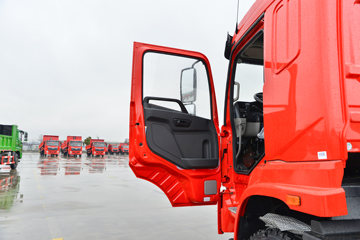 ����ʮͨ ��� 270���� 6X4 �泵�������䳵(ʮͨ��)(STQ5248JSQS6)ͼƬ