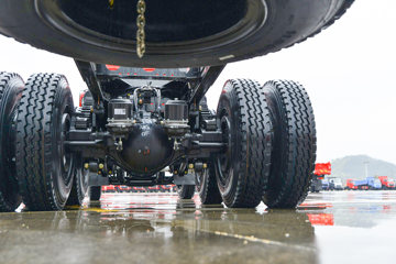 ����ʮͨ ��� 270���� 6X4 �泵�������䳵(ʮͨ��)(STQ5248JSQS6)ͼƬ