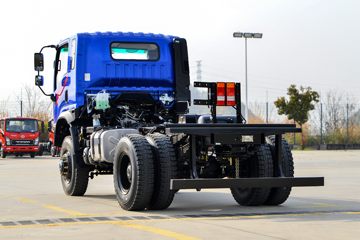 ����ʮͨ T3���� 200���� 4X4 4.3��ԽҰ��ж��(����)ͼƬ