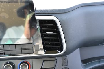 ����ʮͨ T3���� 200���� 4X4 4.3��ԽҰ��ж��(����)ͼƬ