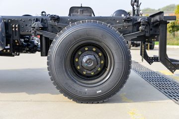 ����ʮͨ T3���� 200���� 4X4 4.3��ԽҰ��ж��(����)ͼƬ