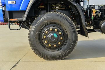 ����ʮͨ T3���� 200���� 4X4 4.3��ԽҰ��ж��(����)ͼƬ