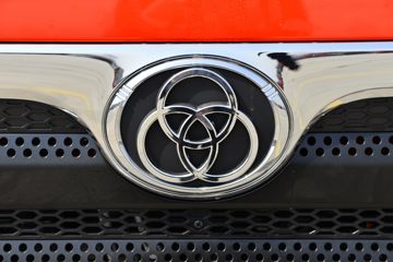 ����ʮͨ ���� 160���� 4X2 4����ж��(��ʿ��8��)ͼƬ