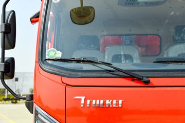 ����ʮͨ ���� 160���� 4X2 4����ж��(��ʿ��8��)ͼƬ