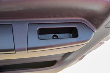 ����ʮͨ ���� 160���� 4X2 4����ж��(��ʿ��8��)ͼƬ