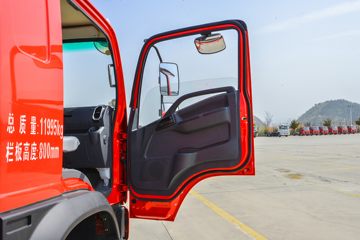 ����ʮͨ ���� 160���� 4X2 4����ж��(��ʿ��8��)ͼƬ