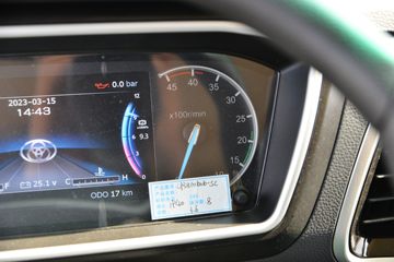 ����ʮͨ ���� 160���� 4X2 4����ж��(��ʿ��8��)ͼƬ