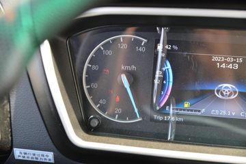 ����ʮͨ ���� 160���� 4X2 4����ж��(��ʿ��8��)ͼƬ