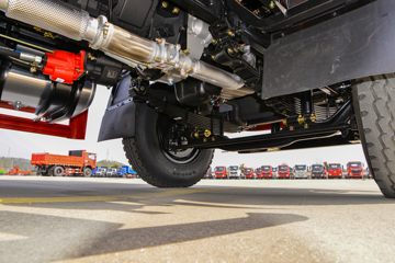 ����ʮͨ ���� 160���� 4X2 4����ж��(��ʿ��8��)ͼƬ