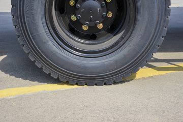 ����ʮͨ ���� 160���� 4X2 4����ж��(��ʿ��8��)ͼƬ