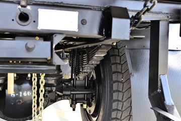 ����ʮͨ ���� 160���� 4X2 4����ж��(��ʿ��8��)ͼƬ