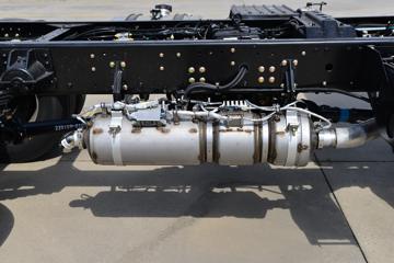 ����ʮͨ T3���� 200���� 5.4���Ű��դʽԽҰ�ػ���(����)(STQ2181CCYE6)ͼƬ