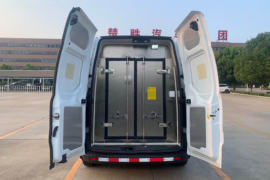 江铃底盘&nbsp;冷藏车上装图片